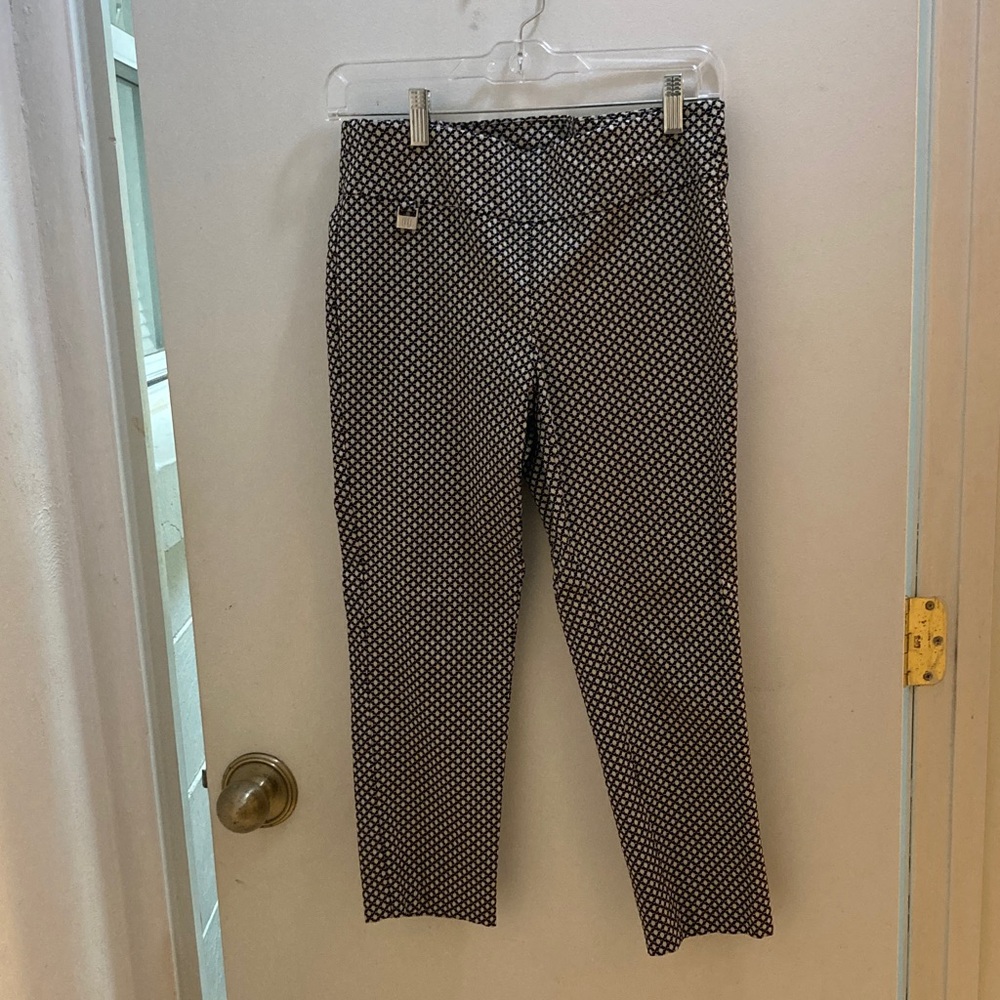 Rafaella Black and White Polka Dot Capris